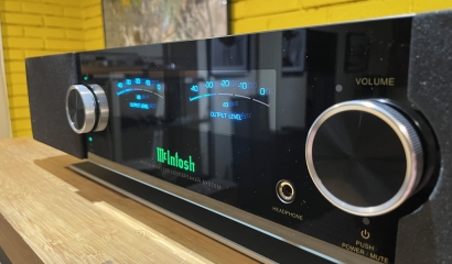 L'enceinte connectée RS250 de McIntosh est en écoute !